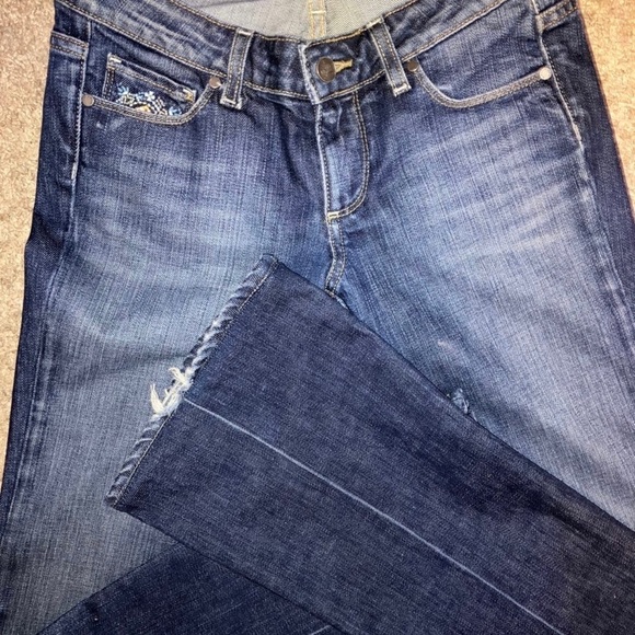 PAIGE Laurel Canyon size 27 Women’s dark wash with embroidered pockets - Picture 2 of 11